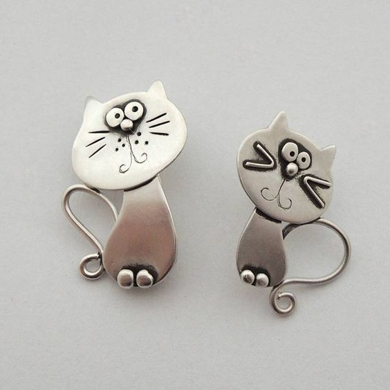 Women's Retro Kitty Minimalist Fashion Earrings