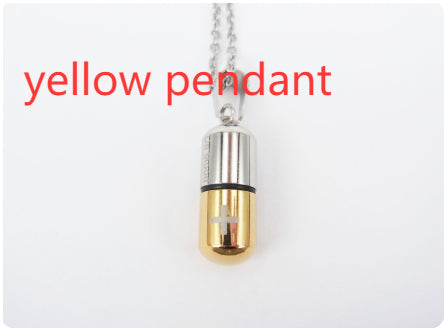 Perfume bottle pendant necklace