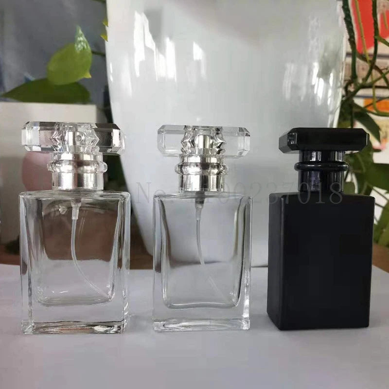 6 PCS/LOT 30ml 50ml Square Black/White/Clear Glass Perfume Bottle with Fine Mist Liquid Spray Travel Vacuum Separate Bottling