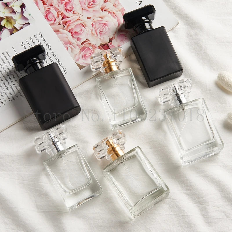 6 PCS/LOT 30ml 50ml Square Black/White/Clear Glass Perfume Bottle with Fine Mist Liquid Spray Travel Vacuum Separate Bottling