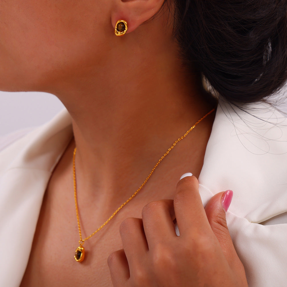 Irregularly Inlaid Natural Tiger Eye Stone Necklace